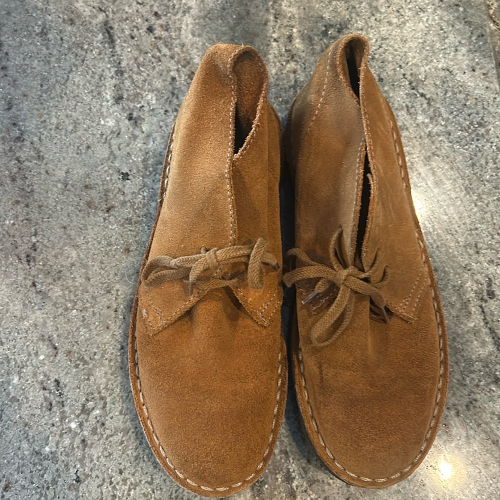 Kids MacAlister JCrew boots in suede